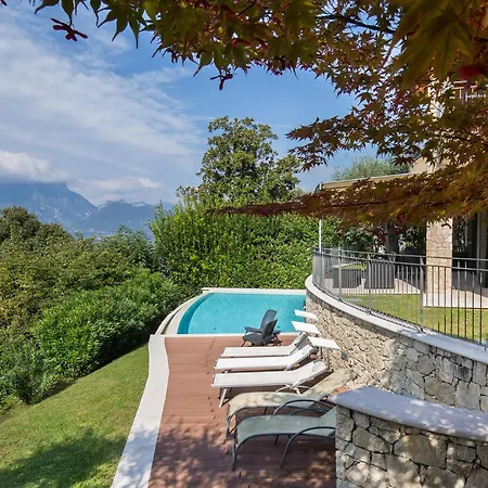 Loncrino - Fine Living Torri Del Benaco